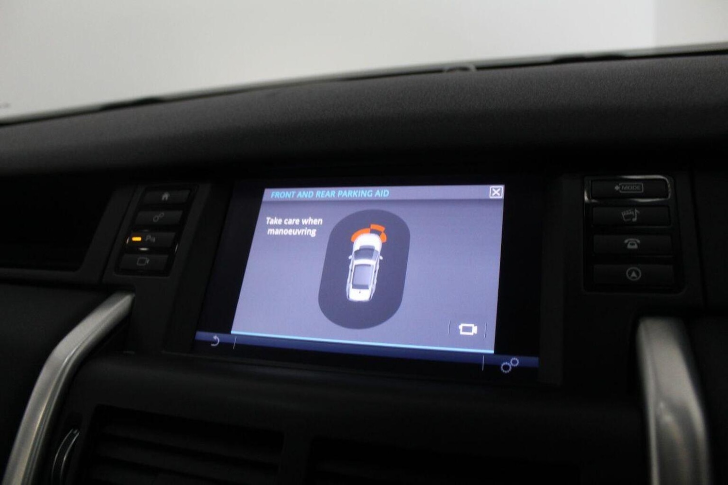 Used Land Rover Discovery Sport 2017 for sale - 76334732: Photo 40