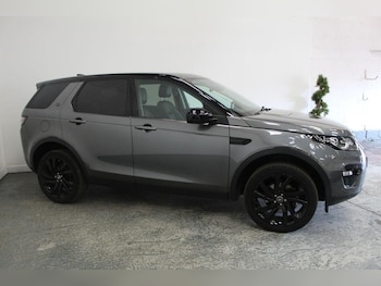 Used Land Rover Discovery Sport 2017 for sale - 76334732: Photo 4