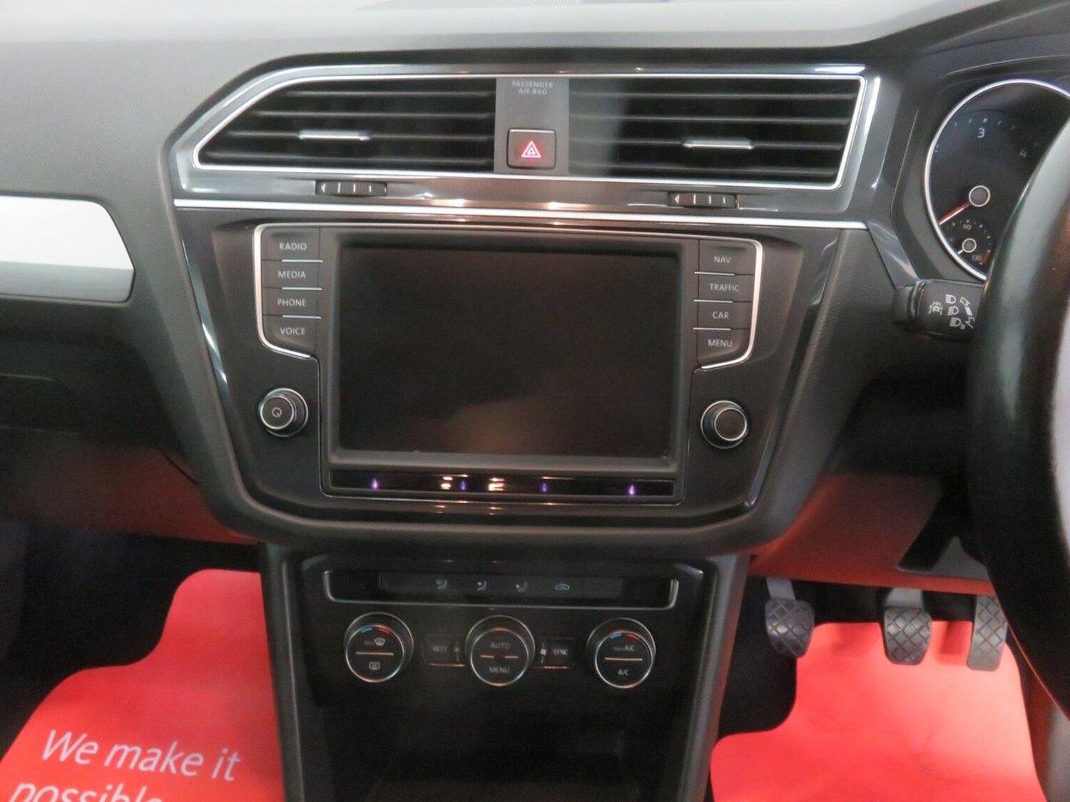 Used Volkswagen Tiguan 2017 for sale - 77938033: Photo 31