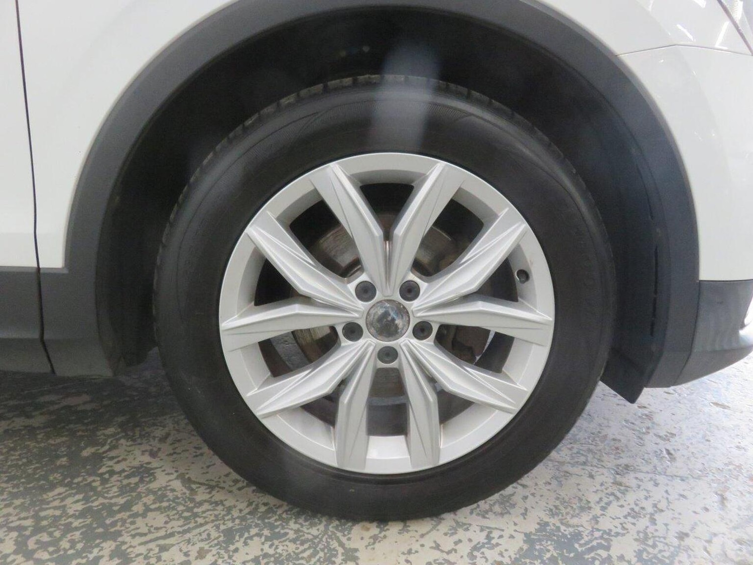 Used Volkswagen Tiguan 2017 for sale - 77938033: Photo 53