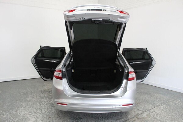 Used Ford Mondeo 2015 for sale - 76305644: Photo 22