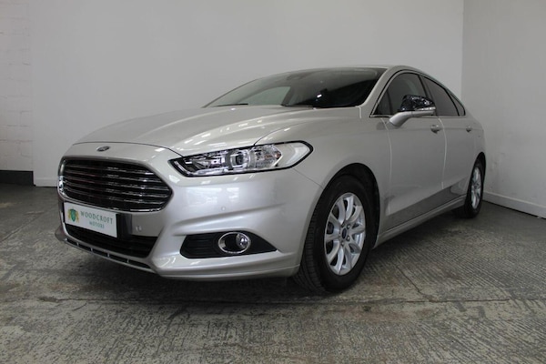 Used Ford Mondeo 2015 for sale - 76305644: Photo 2