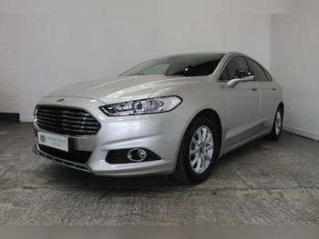Used Ford Mondeo 2015 for sale - 76305644: Photo 2