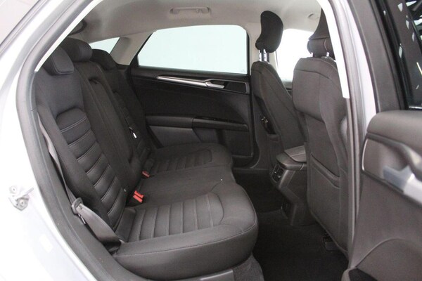 Used Ford Mondeo 2015 for sale - 76305644: Photo 52