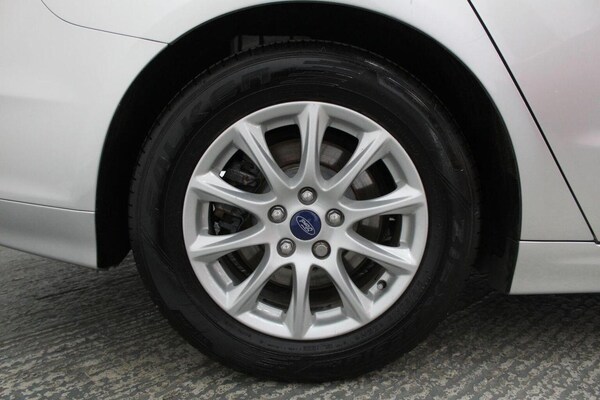 Used Ford Mondeo 2015 for sale - 76305644: Photo 57