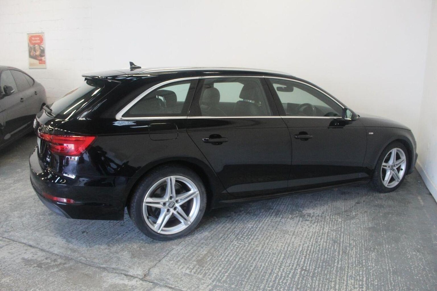 Used Audi A4 2016 for sale - 77937883: Photo 11