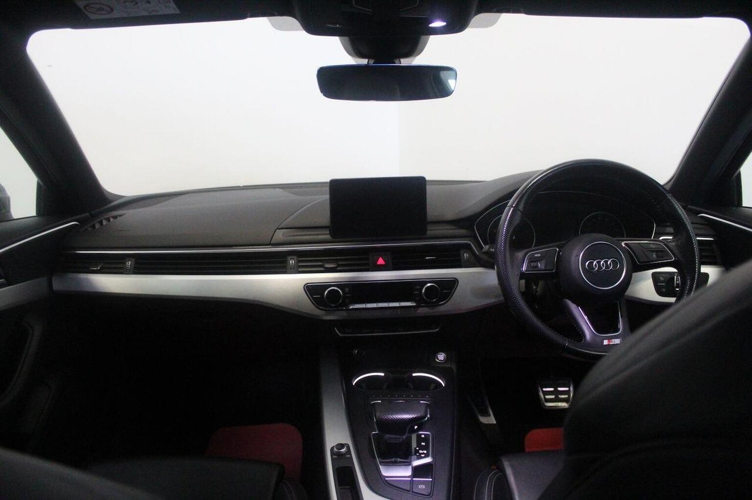 Used Audi A4 2016 for sale - 77937883: Photo 30