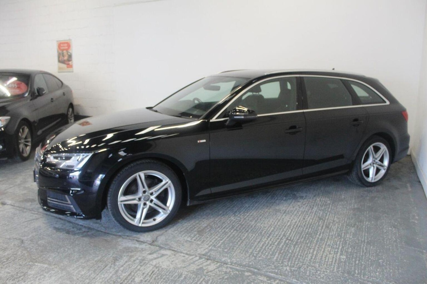 Used Audi A4 2016 for sale - 77937883: Photo 5