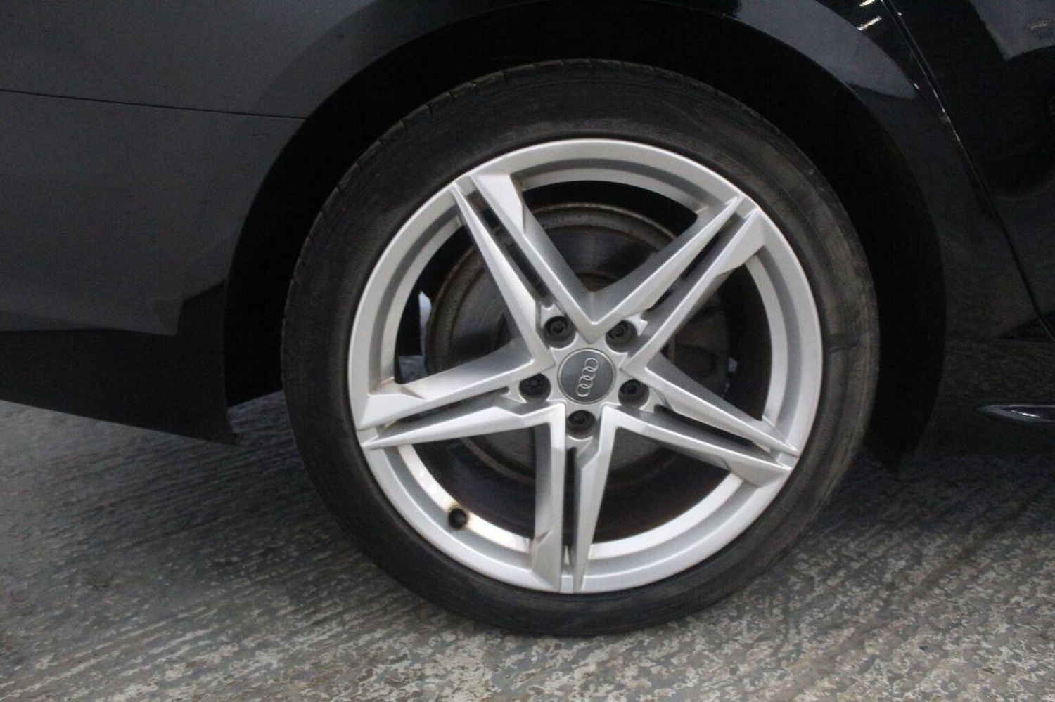 Used Audi A4 2016 for sale - 77937883: Photo 59