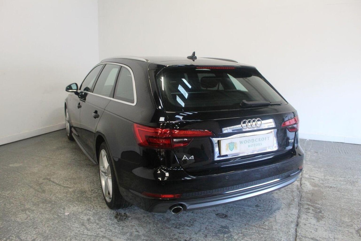 Used Audi A4 2016 for sale - 77937883: Photo 7