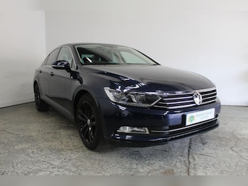 Volkswagen - Passat