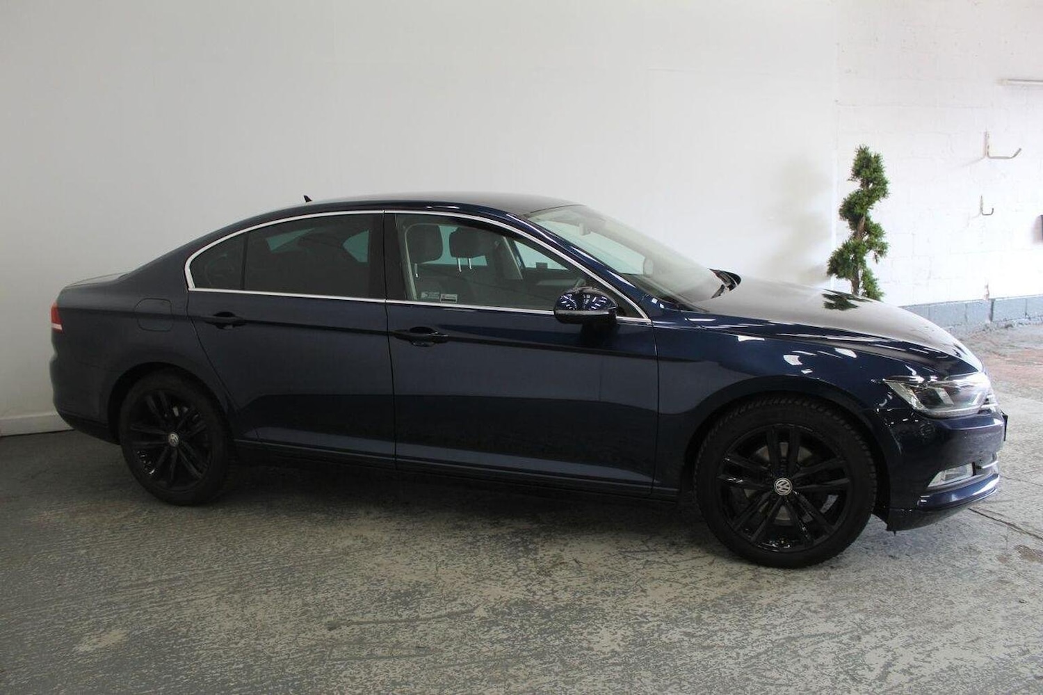 Used Volkswagen Passat 2015 for sale - 76016702: Photo 4