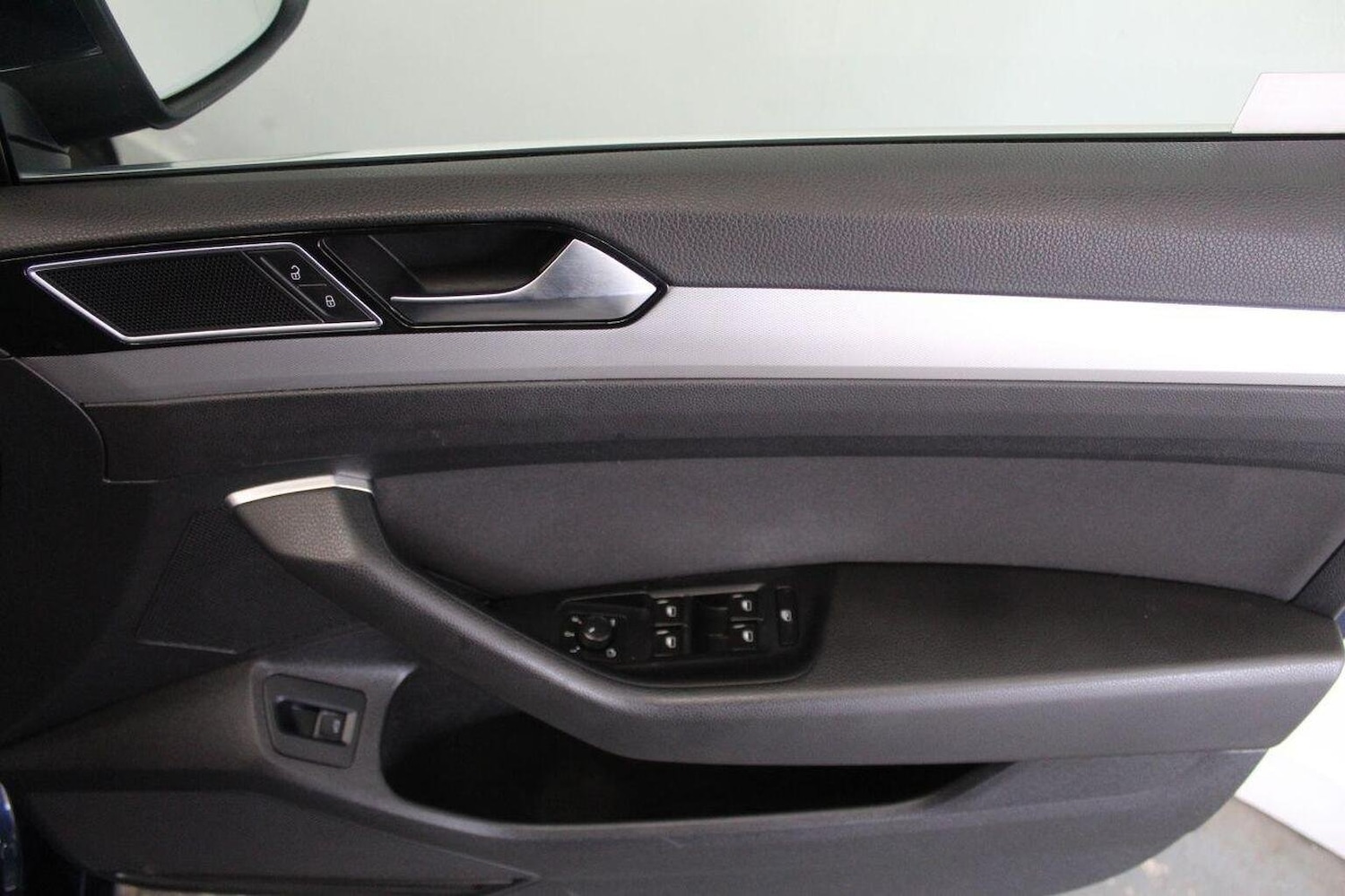 Used Volkswagen Passat 2015 for sale - 76016702: Photo 49