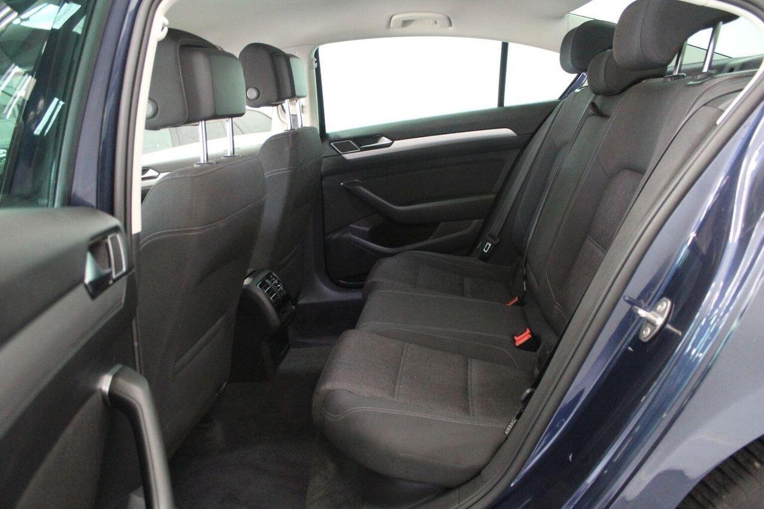 Used Volkswagen Passat 2015 for sale - 76016702: Photo 53