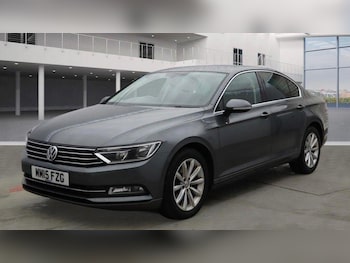 Used Volkswagen Passat 2015 for sale - 77296849: Photo