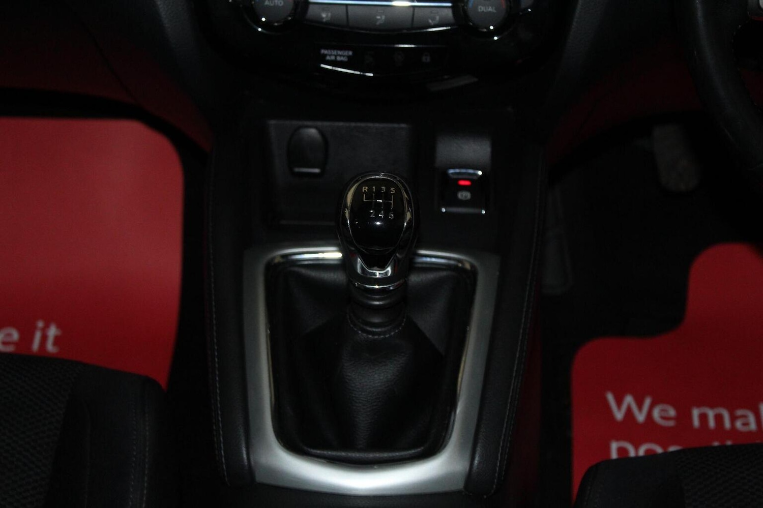 Used Nissan Qashqai 2015 for sale - 78084437: Photo 41