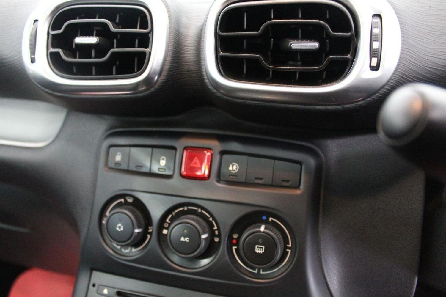 Used Citroen C3 Picasso 2015 for sale - 76246090: Photo 36