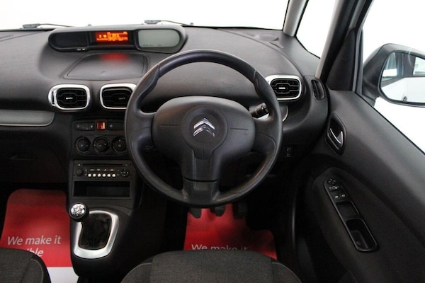 Used Citroen C3 Picasso 2015 for sale - 76246090: Photo 40