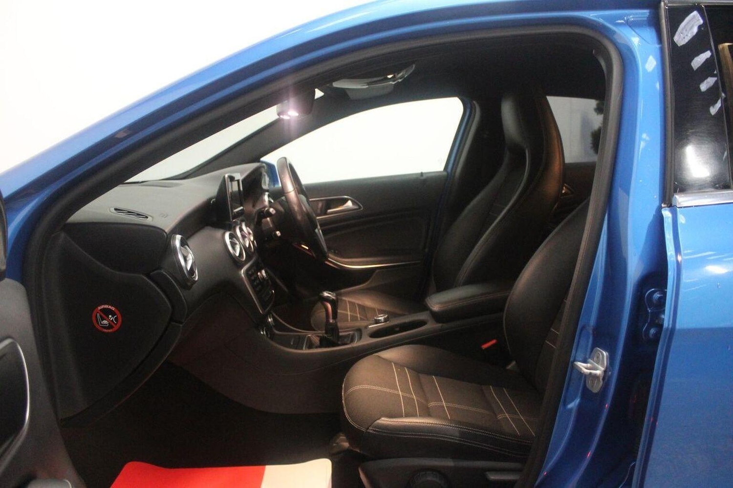 Used Mercedes-Benz A-Class 2015 for sale - 77395147: Photo 49