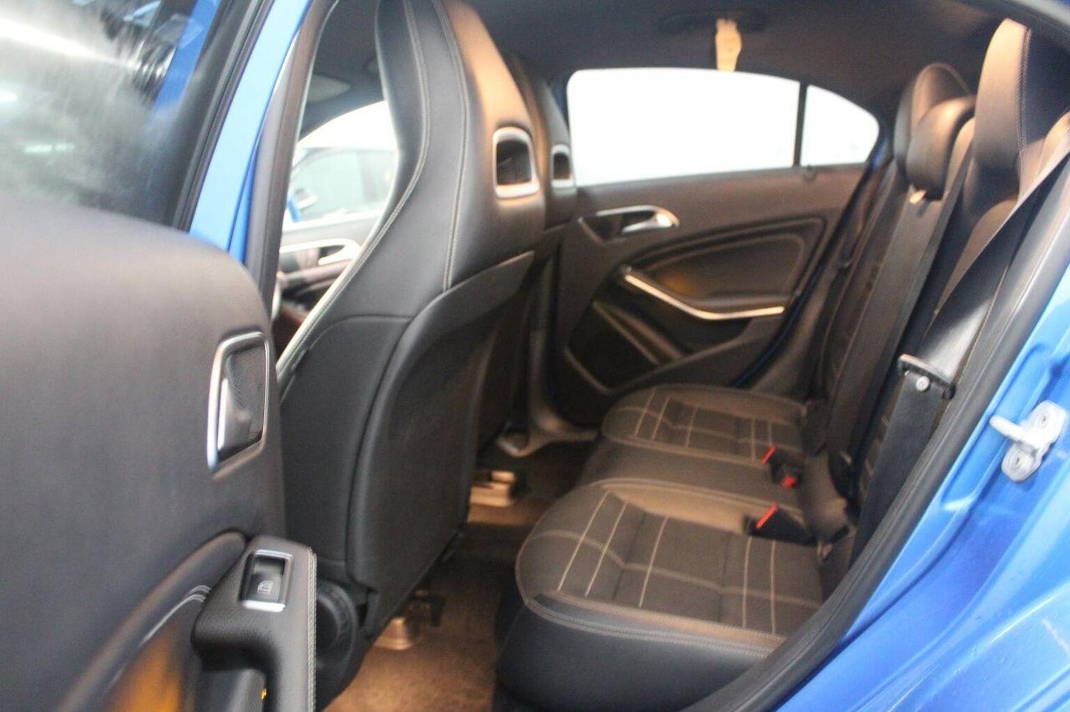 Used Mercedes-Benz A-Class 2015 for sale - 77395147: Photo 51