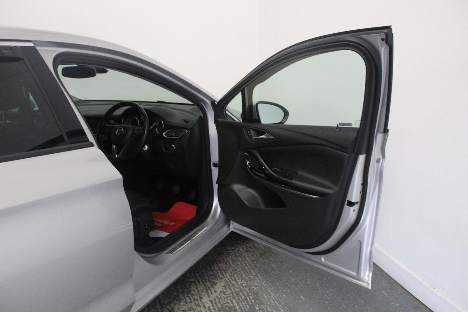 Used Vauxhall Astra 2016 for sale - 76631472: Photo 25