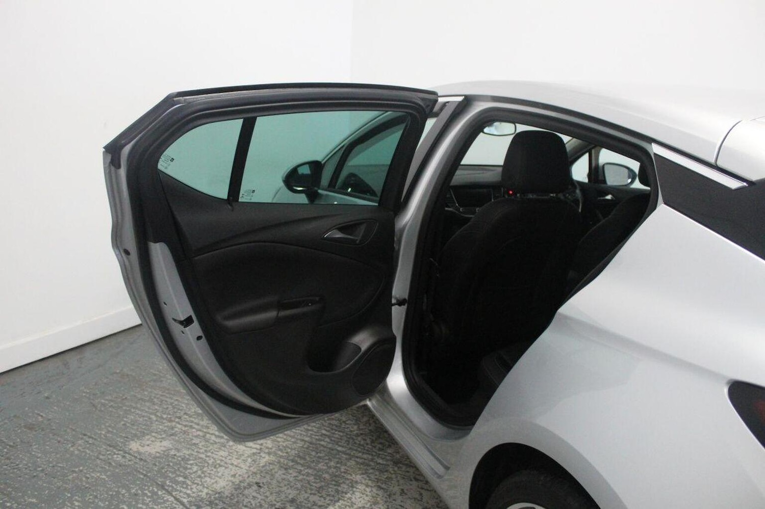 Used Vauxhall Astra 2016 for sale - 76631472: Photo 28