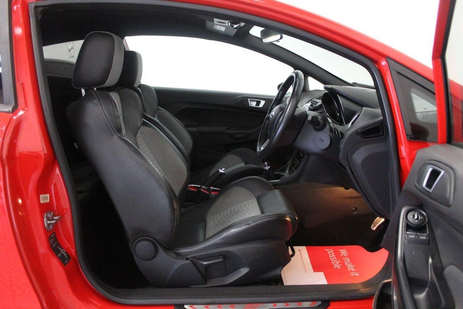 Used Ford Fiesta 2013 for sale - 76911107: Photo 26