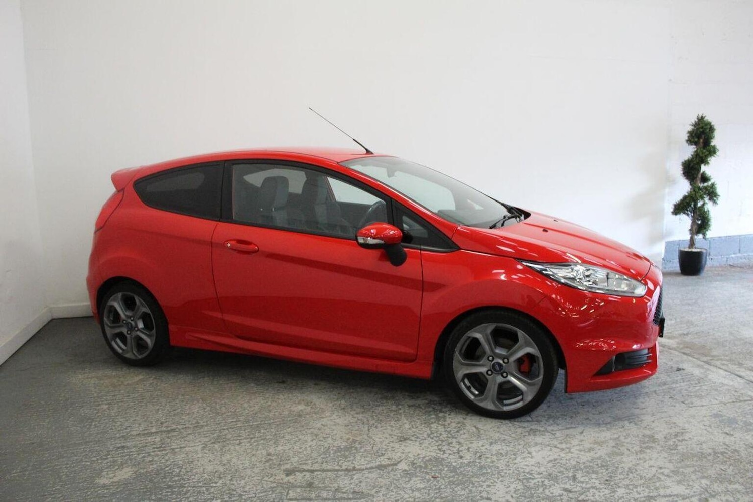 Used Ford Fiesta 2013 for sale - 76911107: Photo 4
