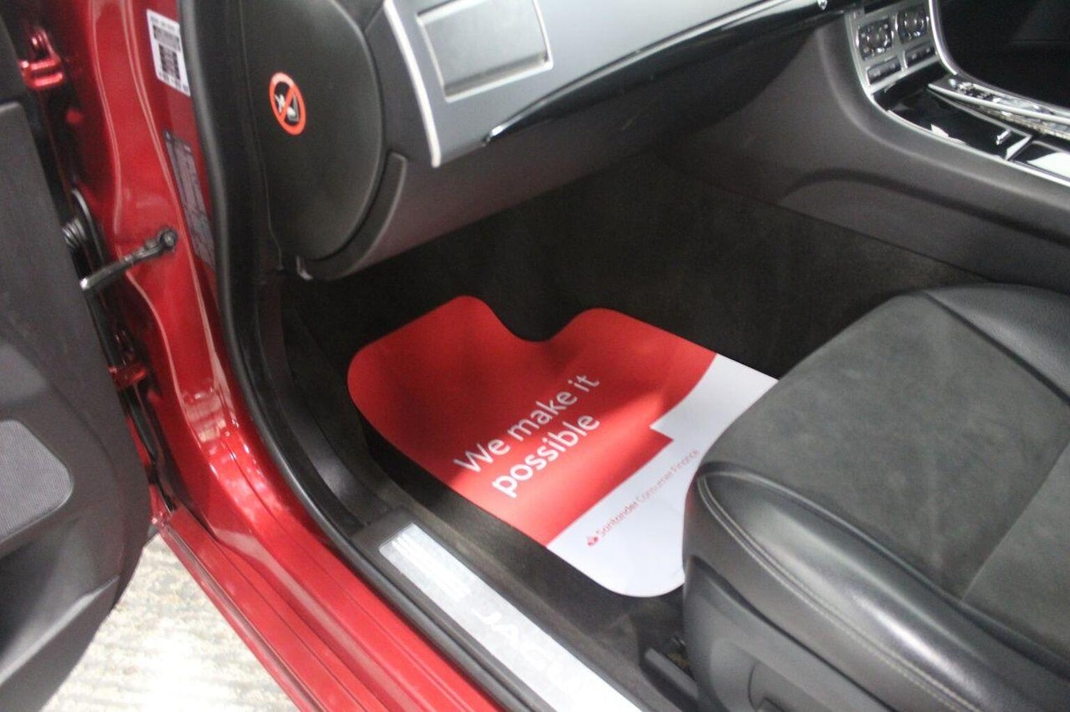 Used Jaguar XF 2014 for sale - 77937825: Photo 32