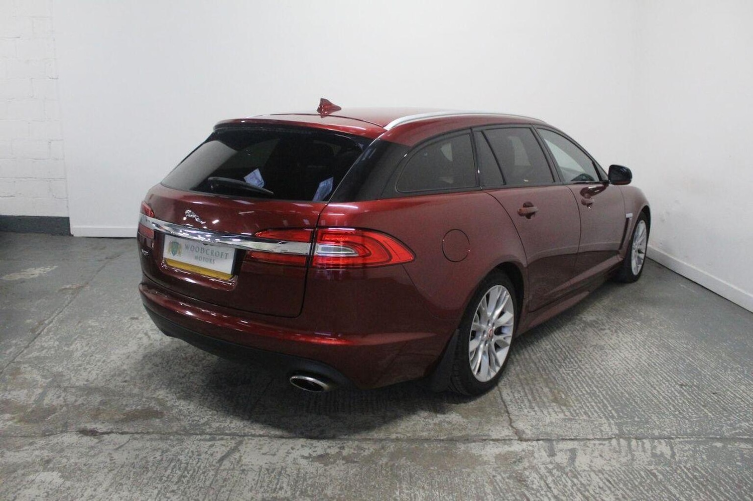 Used Jaguar XF 2014 for sale - 77937825: Photo 8