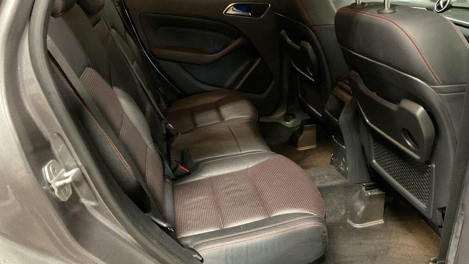 Used Mercedes-Benz B Class 2015 for sale - 77319839: Photo 13