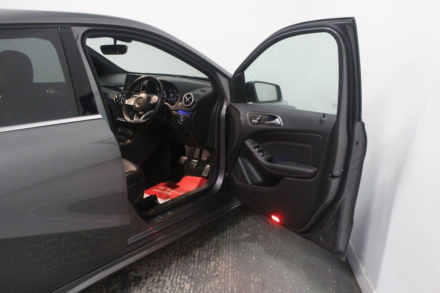 Used Mercedes-Benz B Class 2015 for sale - 77319839: Photo 22