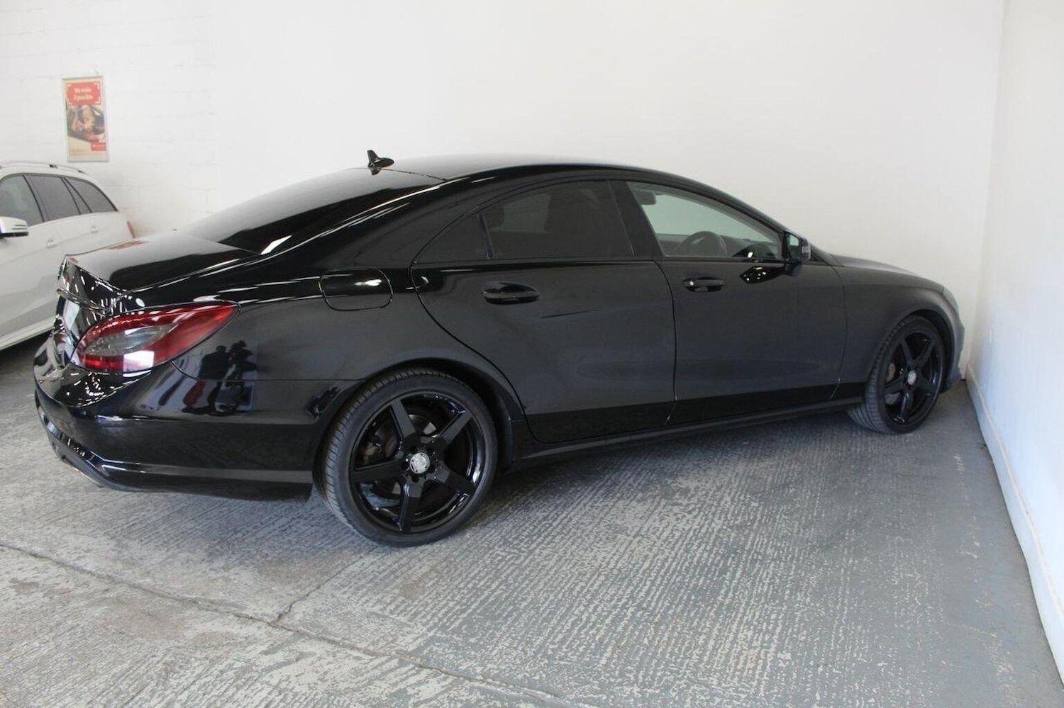 Used Mercedes-Benz CLS 2013 for sale - 76041065: Photo 11