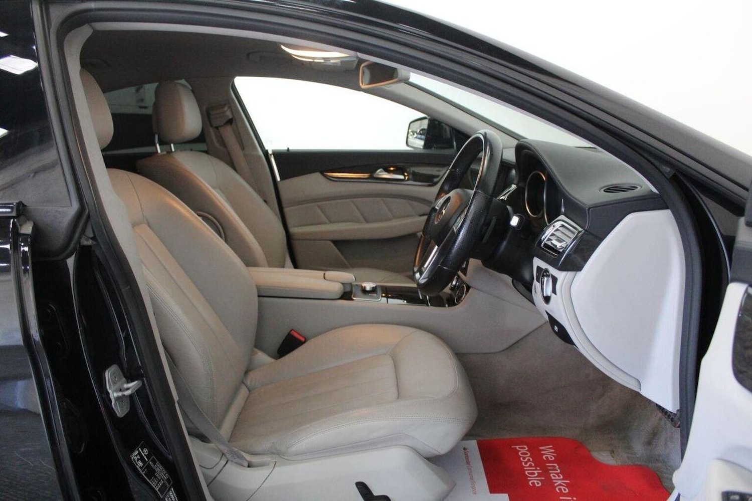 Used Mercedes-Benz CLS 2013 for sale - 76041065: Photo 28