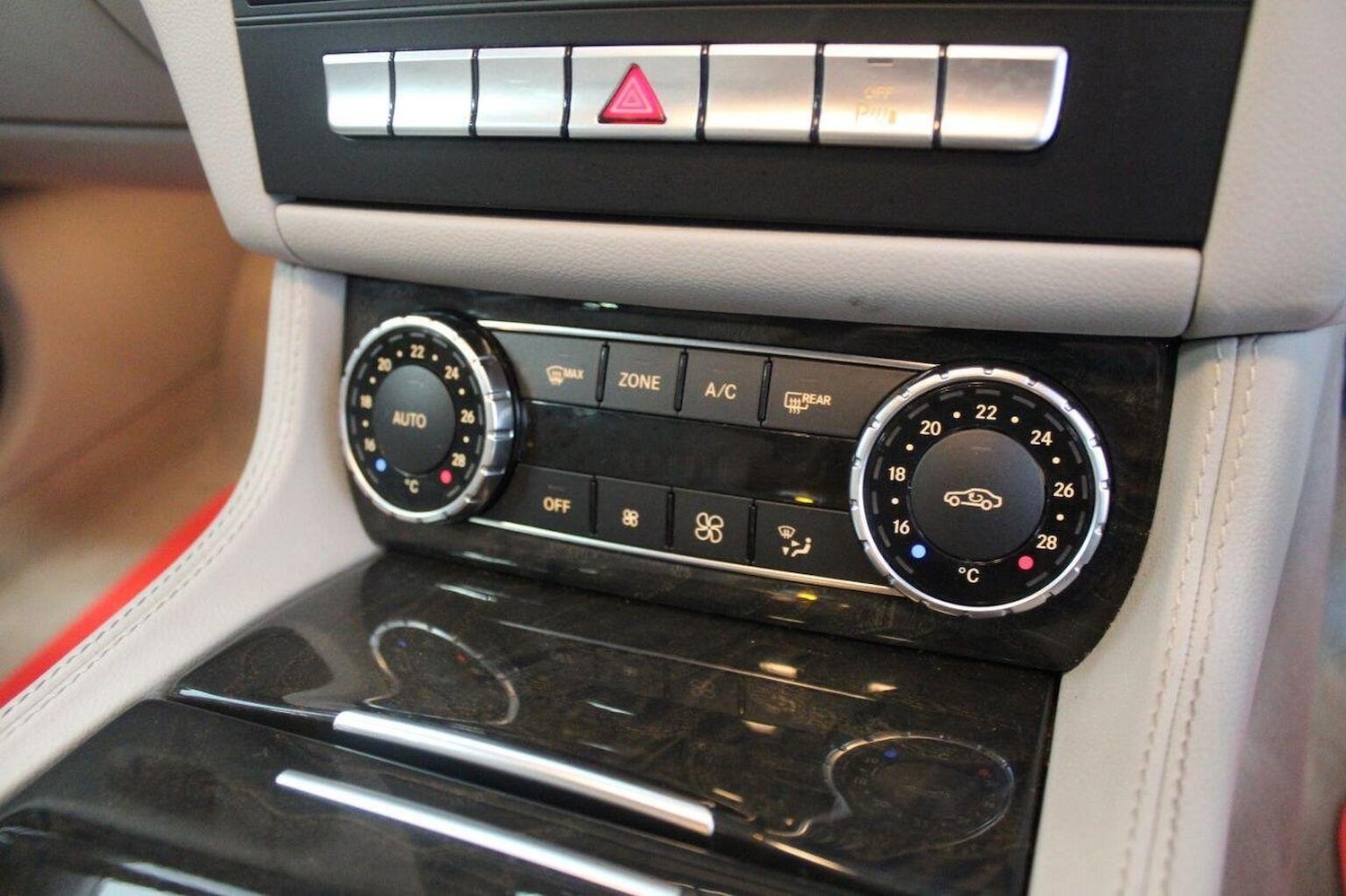Used Mercedes-Benz CLS 2013 for sale - 76041065: Photo 39