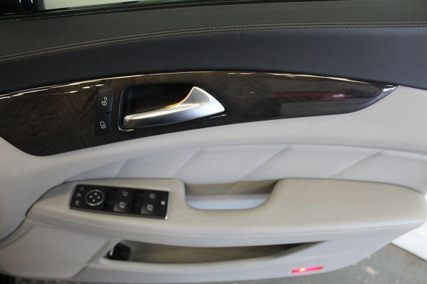 Used Mercedes-Benz CLS 2013 for sale - 76041065: Photo 47