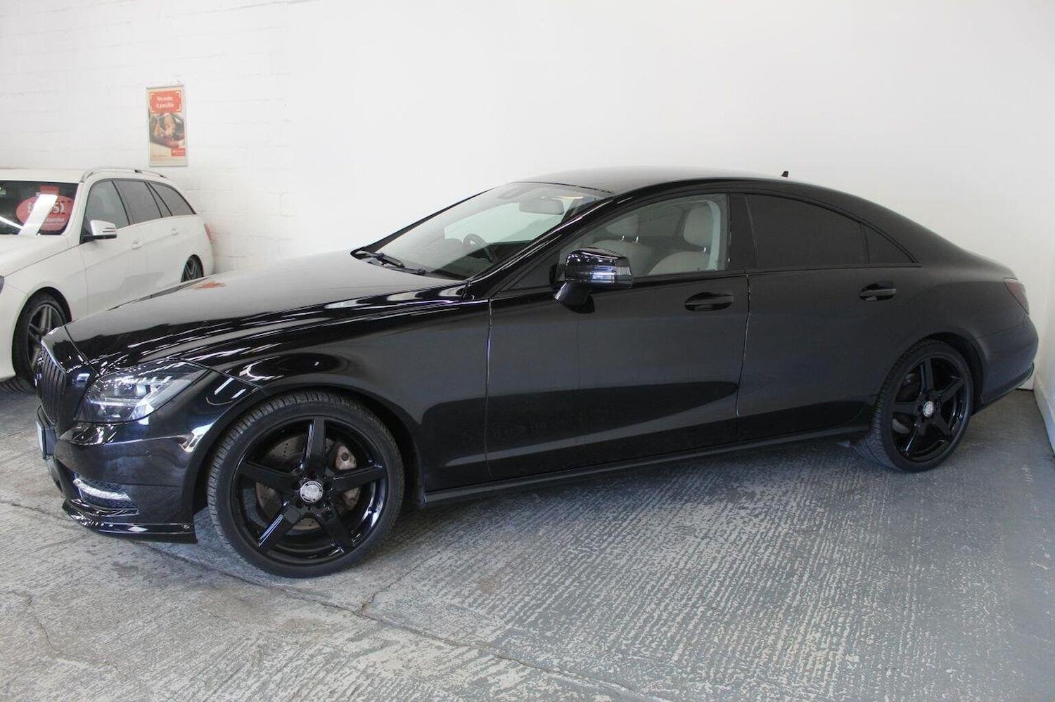 Used Mercedes-Benz CLS 2013 for sale - 76041065: Photo 5