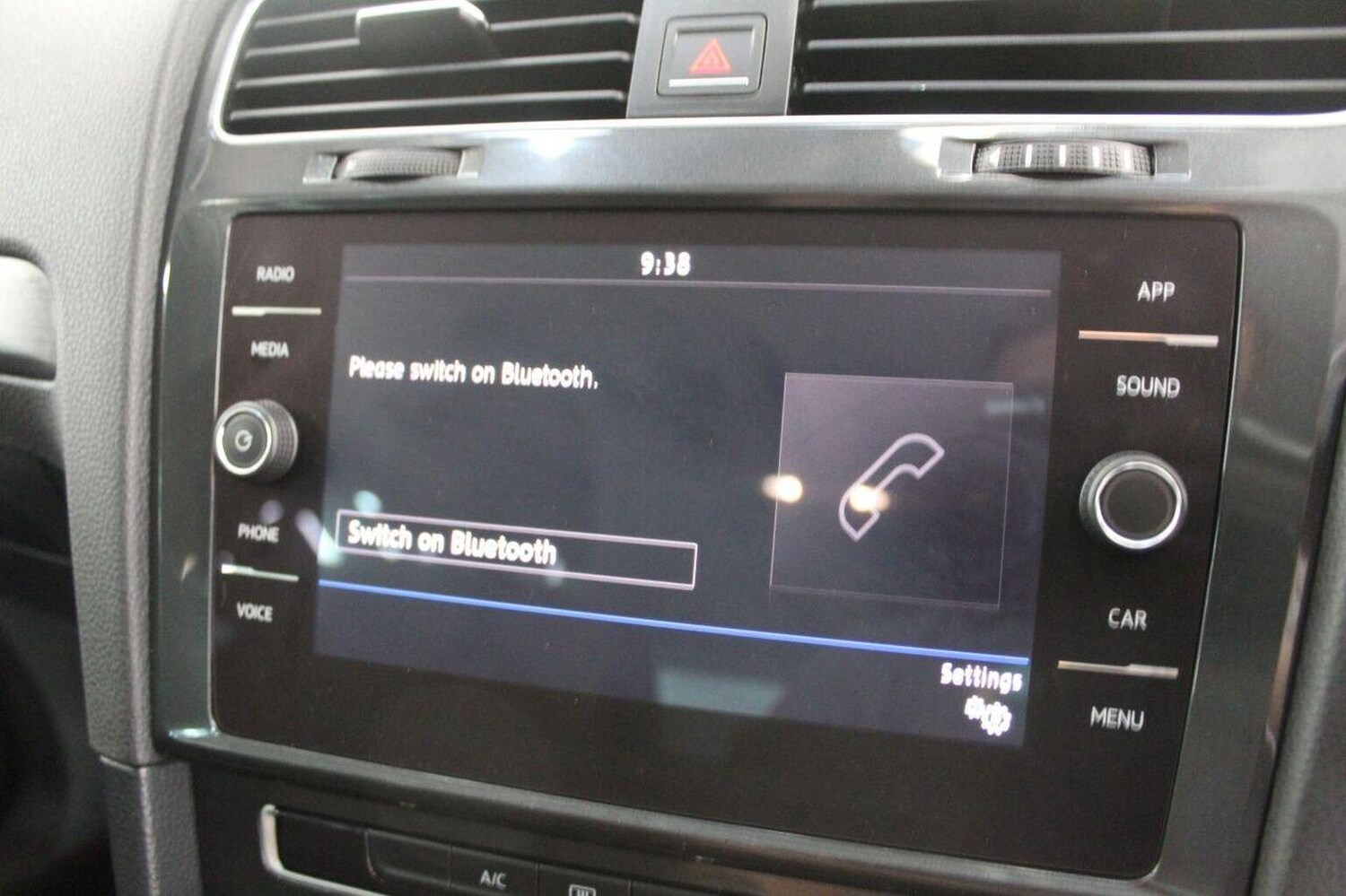 Used Volkswagen Golf 2017 for sale - 77020605: Photo 39