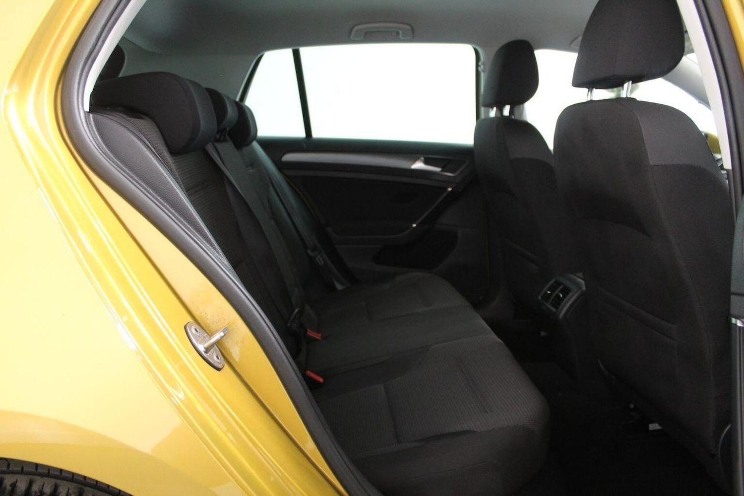 Used Volkswagen Golf 2017 for sale - 77020605: Photo 53