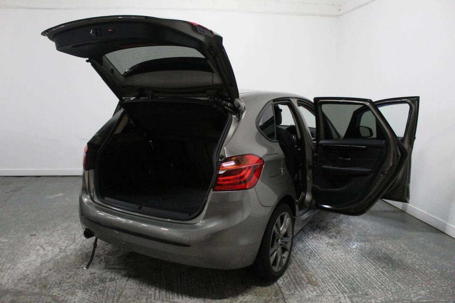 Used BMW 2 Series 2015 for sale - 76974251: Photo 21