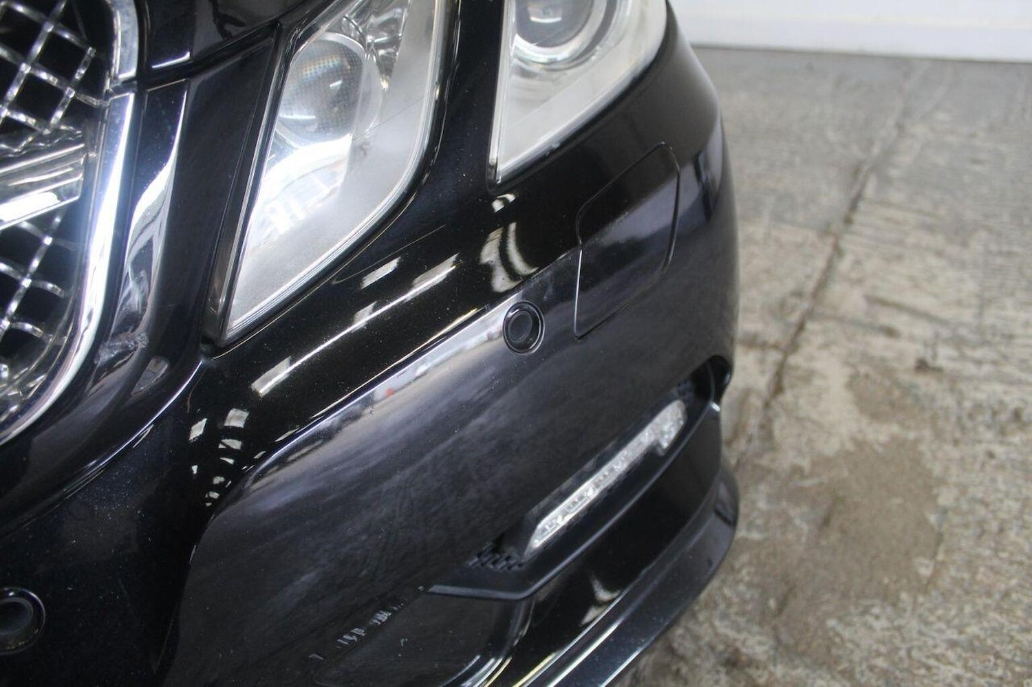 Used Mercedes-Benz E Class 2011 for sale - 77937944: Photo 17