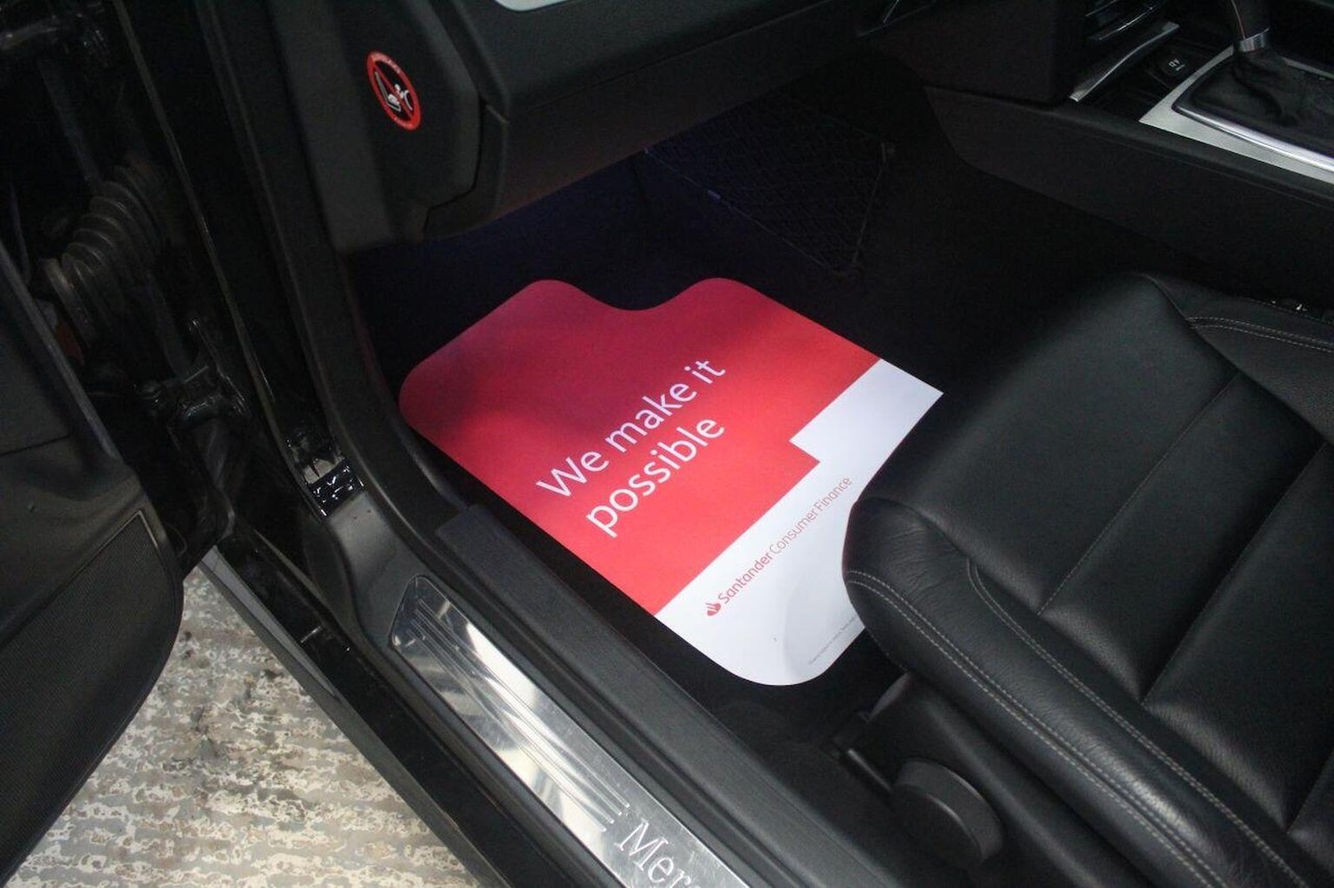 Used Mercedes-Benz E Class 2011 for sale - 77937944: Photo 28