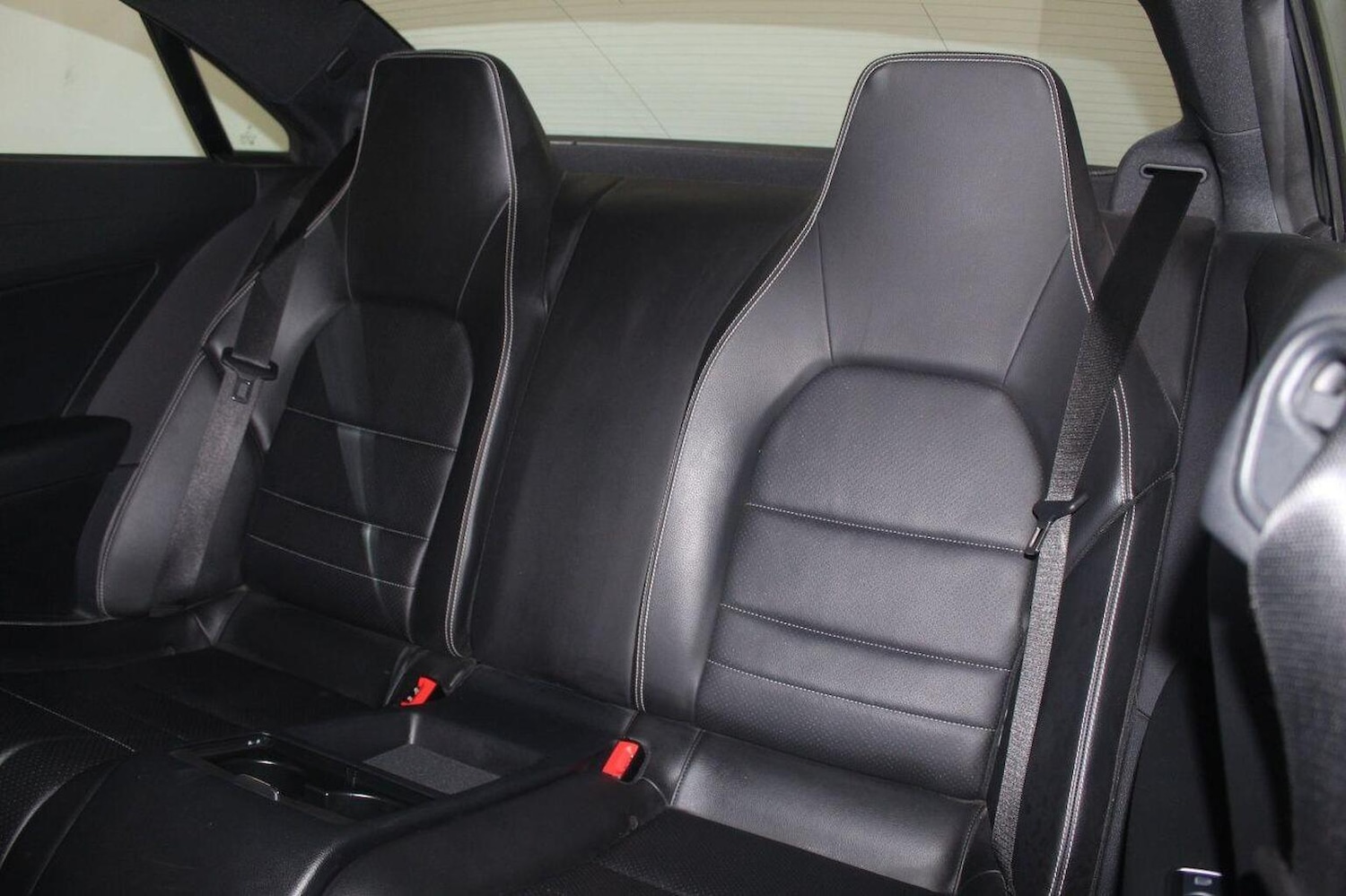 Used Mercedes-Benz E Class 2011 for sale - 77937944: Photo 50