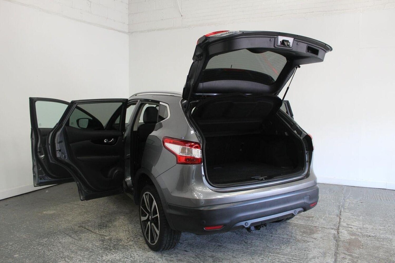 Used Nissan Qashqai 2014 for sale - 75953217: Photo 20