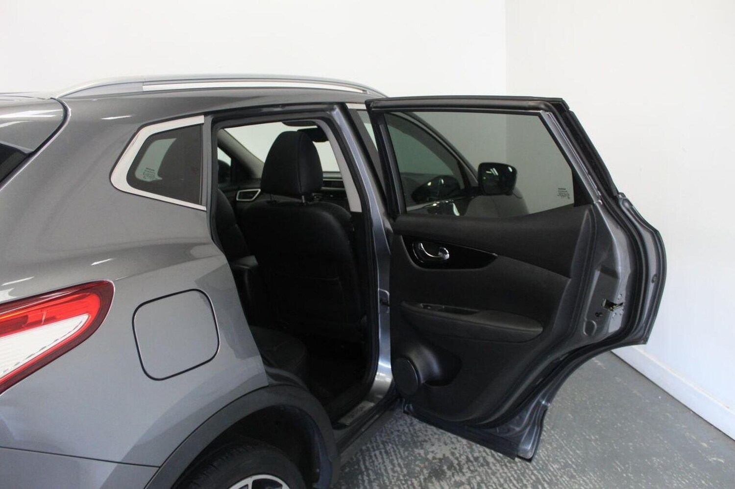 Used Nissan Qashqai 2014 for sale - 75953217: Photo 25