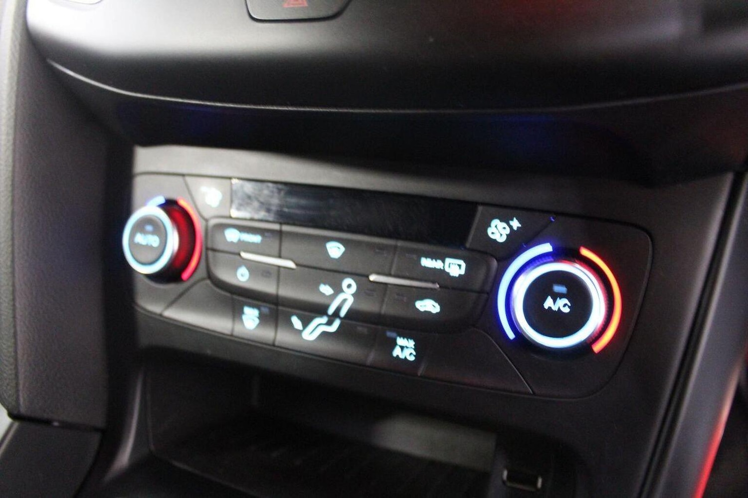 Used Ford Focus 2016 for sale - 76656054: Photo 38