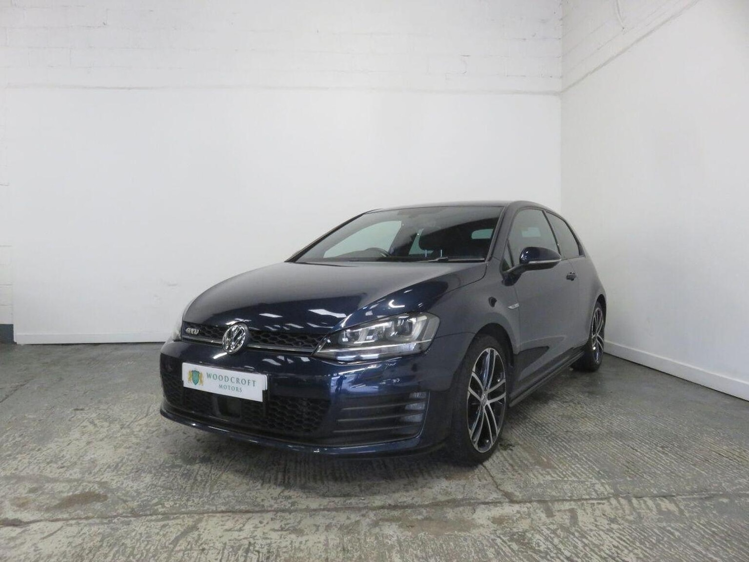 Used Volkswagen Golf 2015 for sale - 76376895: Photo 2