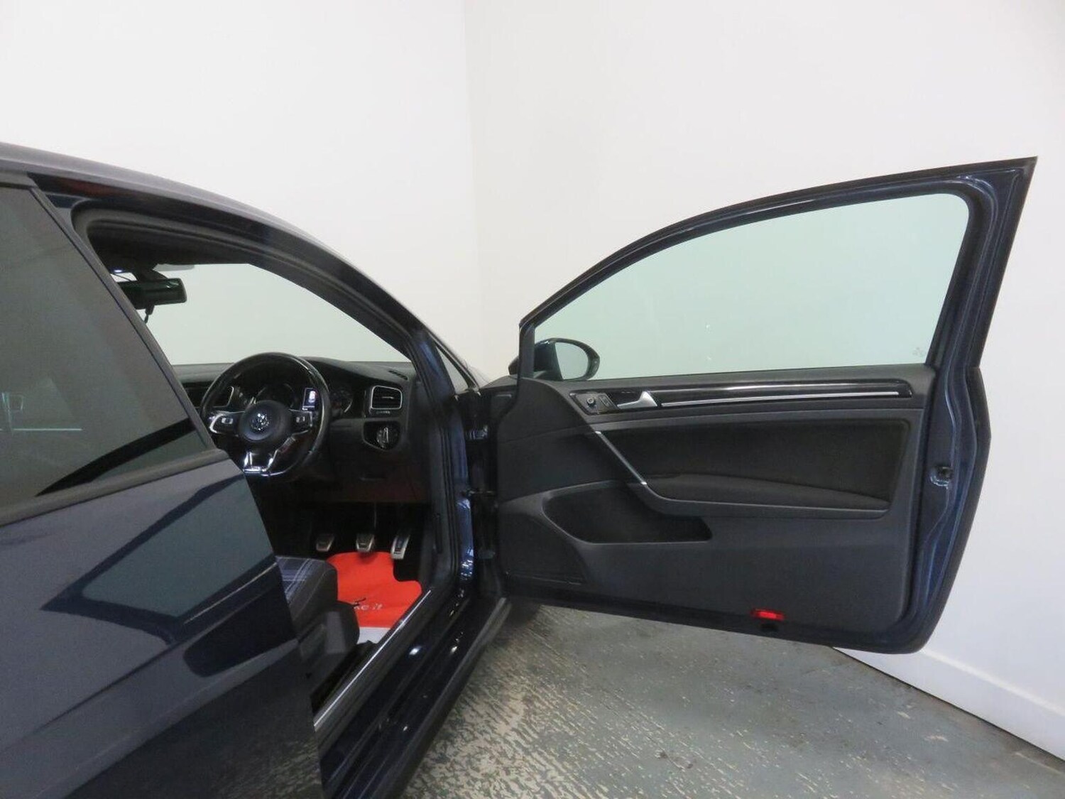 Used Volkswagen Golf 2015 for sale - 76376895: Photo 21