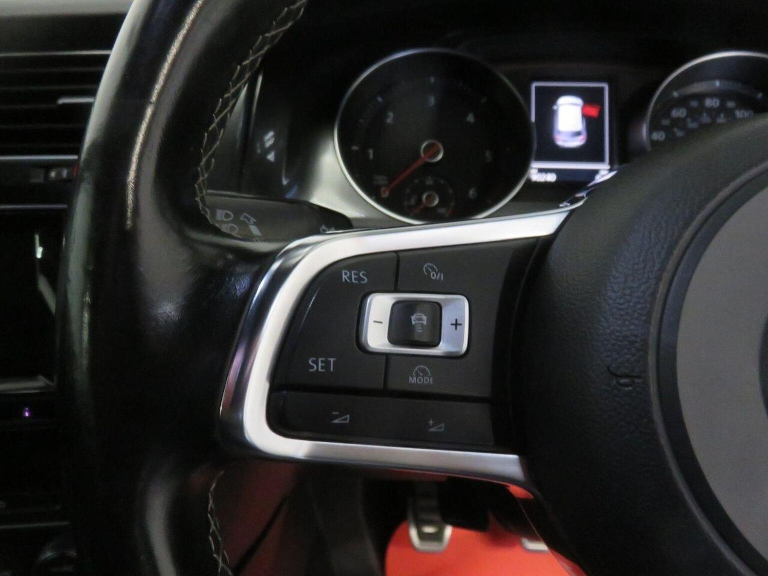 Used Volkswagen Golf 2015 for sale - 76376895: Photo 34