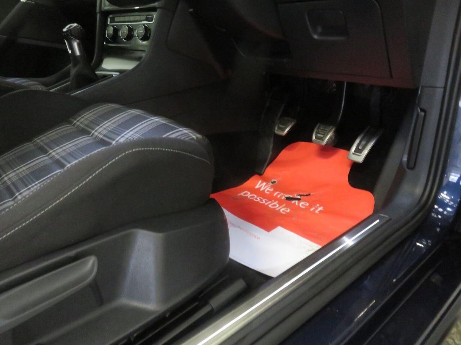 Used Volkswagen Golf 2015 for sale - 76376895: Photo 38